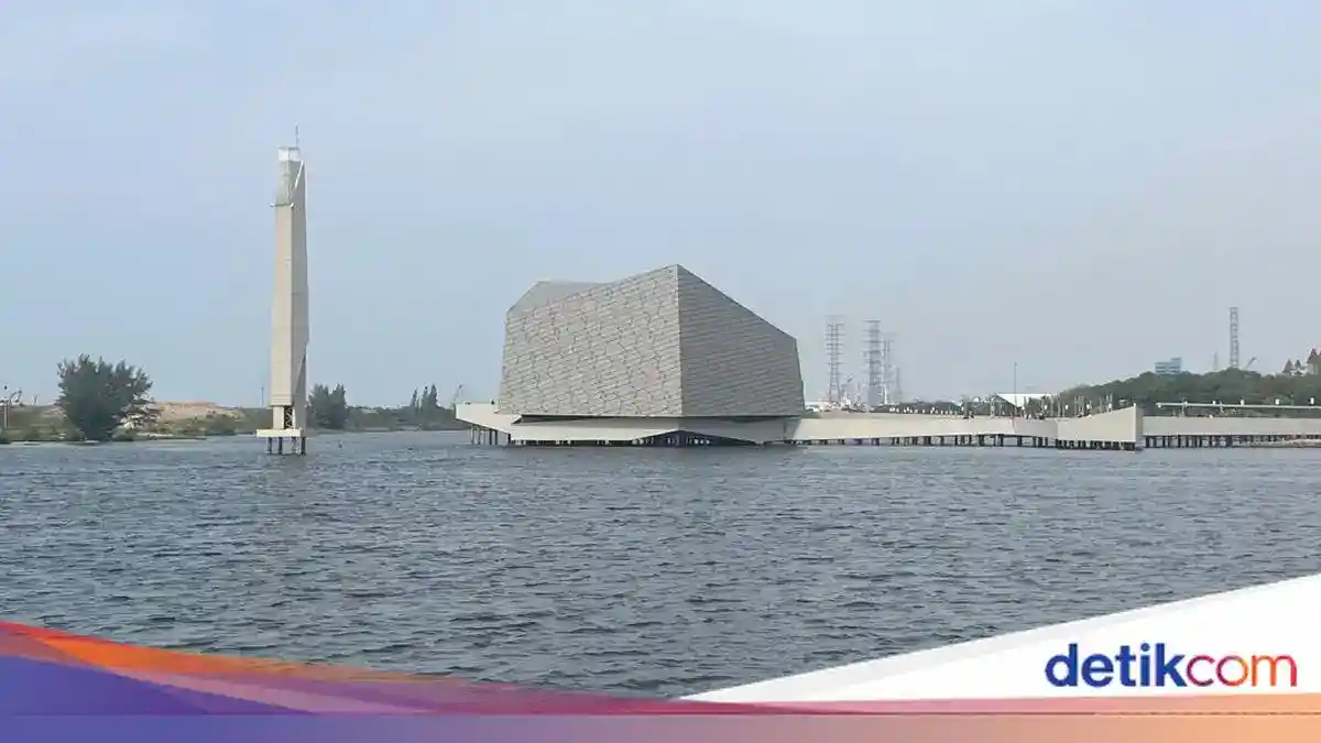 An-Nur, Masjid Terapung Jakarta dengan Rupa Bahtera
