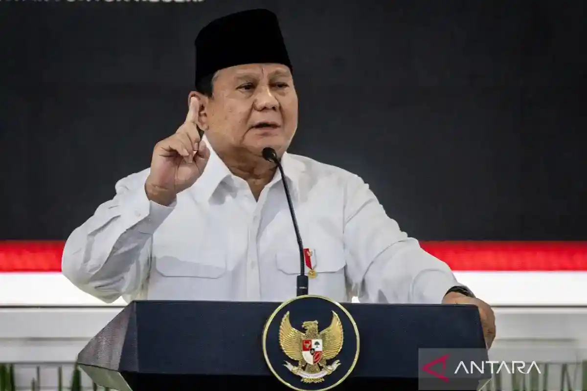 Prabowo Apresiasi Hasil Dua Tahun Pemerintahan dan Tekankan Kerja Sama Kabinet