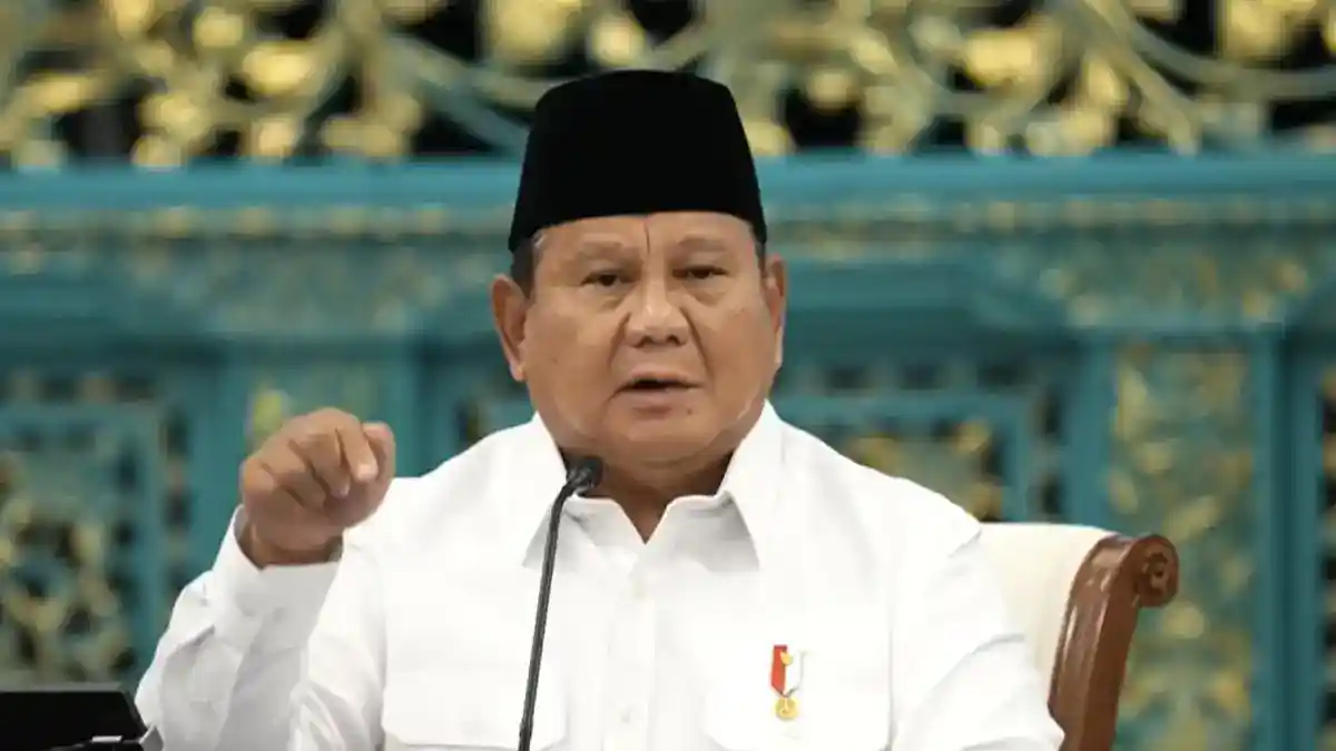 Prabowo Minta Kabinet Tetap Tenang Menanti Giliran Bertugas Prabowo Minta Kabinet Tetap Tenang Menanti Giliran Bertugas