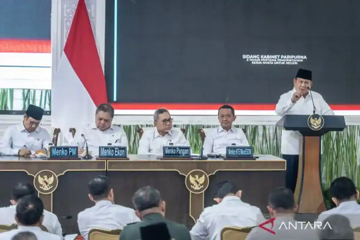 Agenda Kabinet, Capaian Pemerintahan, dan Penanganan Karhutla dalam Sorotan Politik