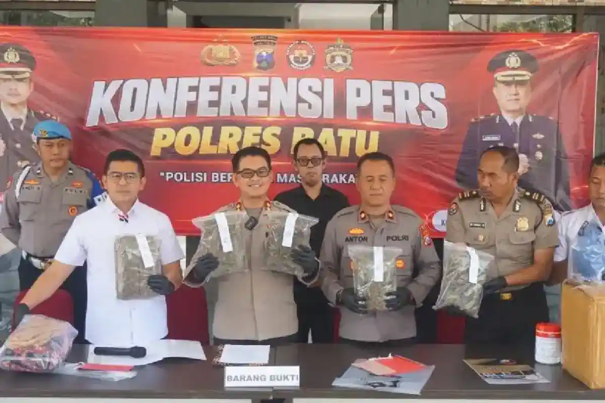 Polisi Batu Ungkap Dugaan Pemesanan Lima Kilogram Ganja oleh Petani Malang