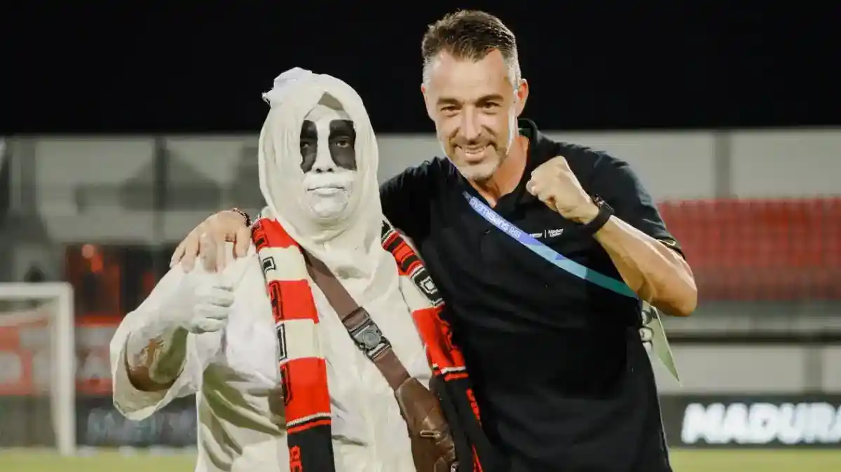 Gol Menit Akhir Bawa Madura United Taklukkan Persib di Pamekasan