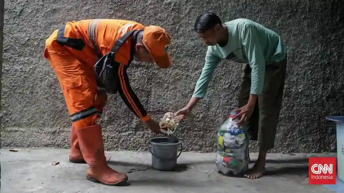 Memilah Sampah dari Rumah: Manfaat bagi Lingkungan dan Upaya di Jakarta