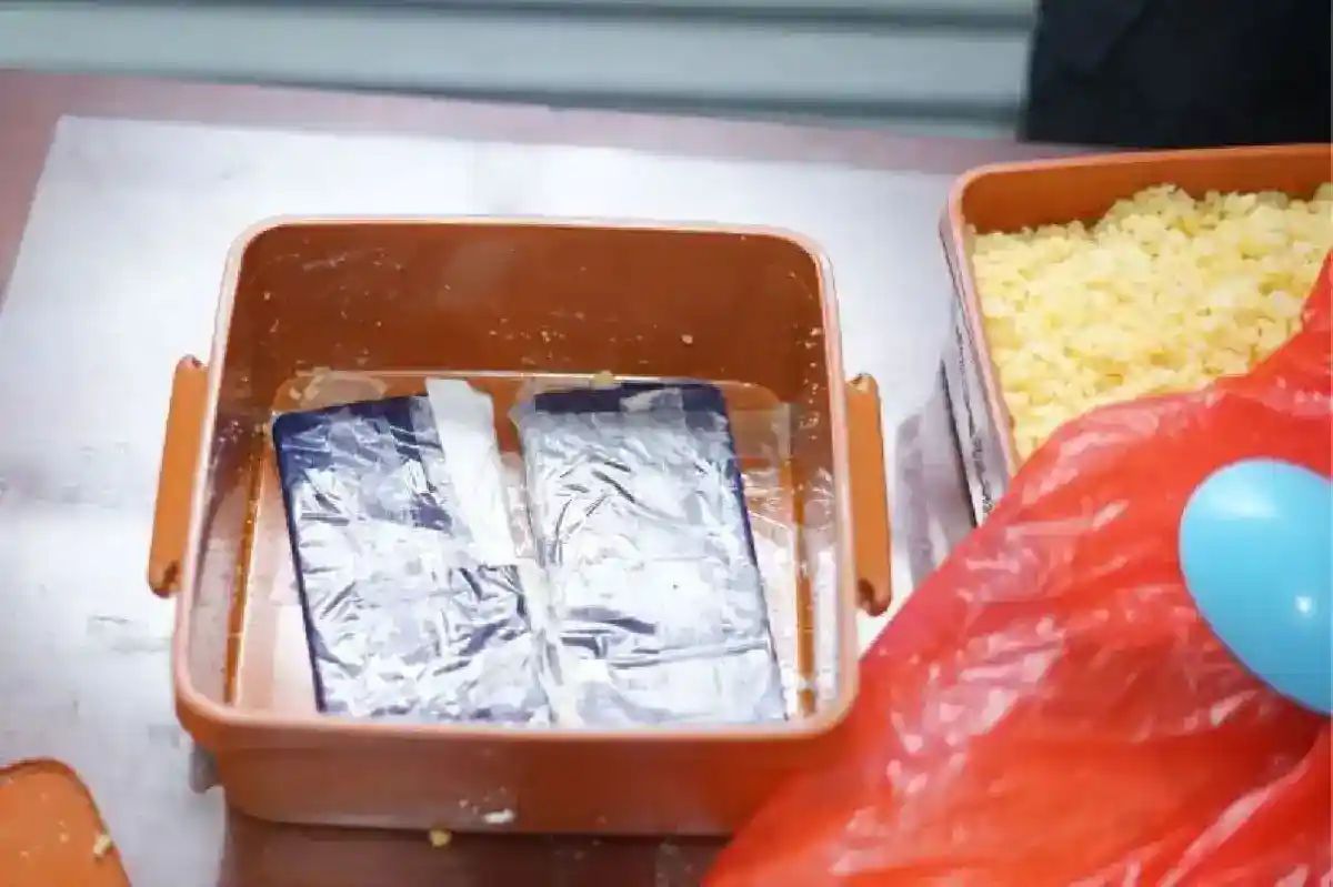 Tiga Ponsel dalam Nasi Jagung Gagal Masuk ke Lapas Porong