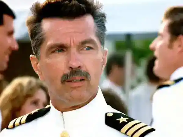 Tom Skerritt Wafat pada Usia 93 Tahun, Menutup Karier Lebih dari Enam Dekade Tom Skerritt Wafat pada Usia 93 Tahun, Menutup Karier Lebih dari Enam Dekade