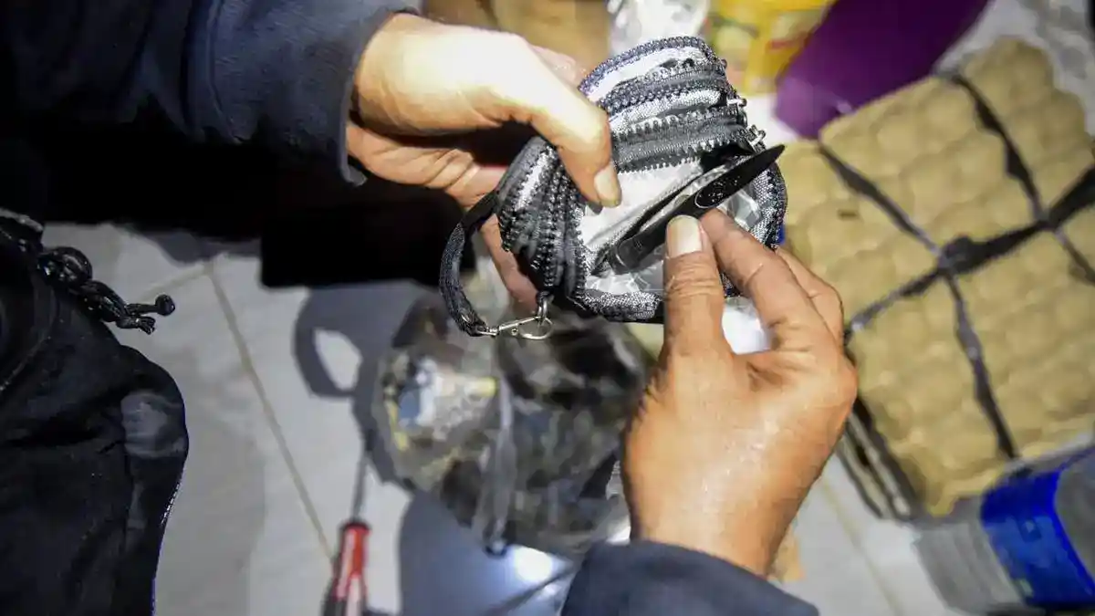 Jejak Pengungkapan Laboratorium Sabu di Pidie: Barang Bukti, Jaringan, dan Pengejaran Tersangka