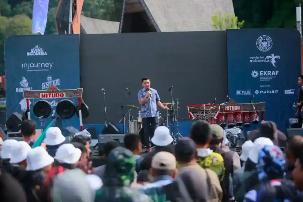 Tarik Tombur Toba Hadirkan Lomba Kuliner dan Budaya di Parapat