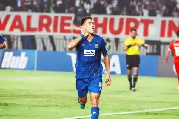 Persib Hadapi Garudayaksa di Pakansari, Beckham dan Ragnar Kembali Tersedia Persib Hadapi Garudayaksa di Pakansari, Beckham dan Ragnar Kembali Tersedia