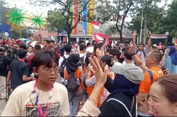 Napak Tilas Merah Muda Fest Diikuti 500 Pemuda, Isu Pendidikan hingga Karhutla Disuarakan