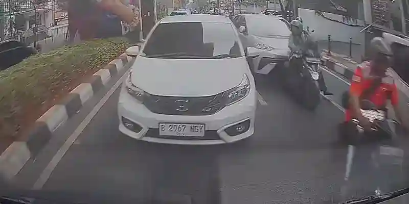 Sopir BYD Jadi Tersangka Usai Kecelakaan Beruntun di Kebayoran Baru