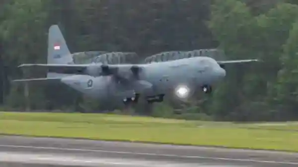 TNI Kerahkan Hercules C-130 untuk Memperkuat Operasi Penanganan Karhutla di Kalimantan