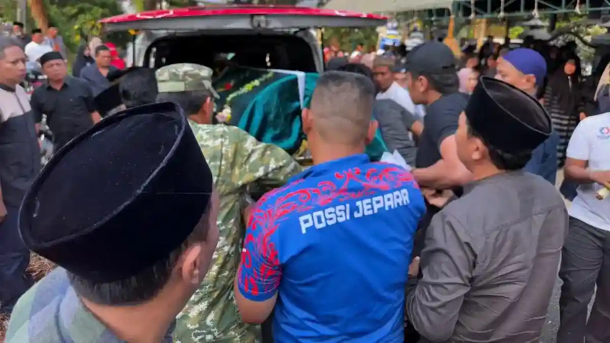 Insiden di Porprov Jateng XVII: Atlet Selam Jepara Syabilla Rizkia Putri Meninggal Insiden di Porprov Jateng XVII: Atlet Selam Jepara Syabilla Rizkia Putri Meninggal