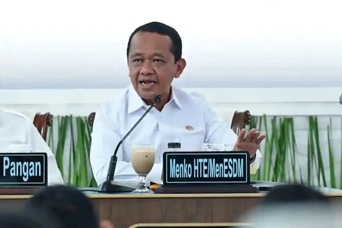 Bahlil Dalami Dugaan Pertambangan di Area Perkebunan Sawit