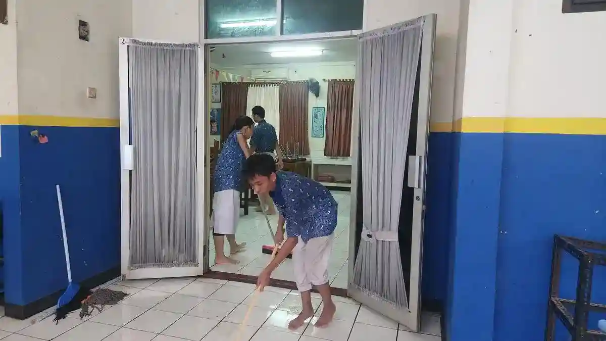 Banjir Setinggi 30 Sentimeter Kembali Rendam SMPN 2 Depok
