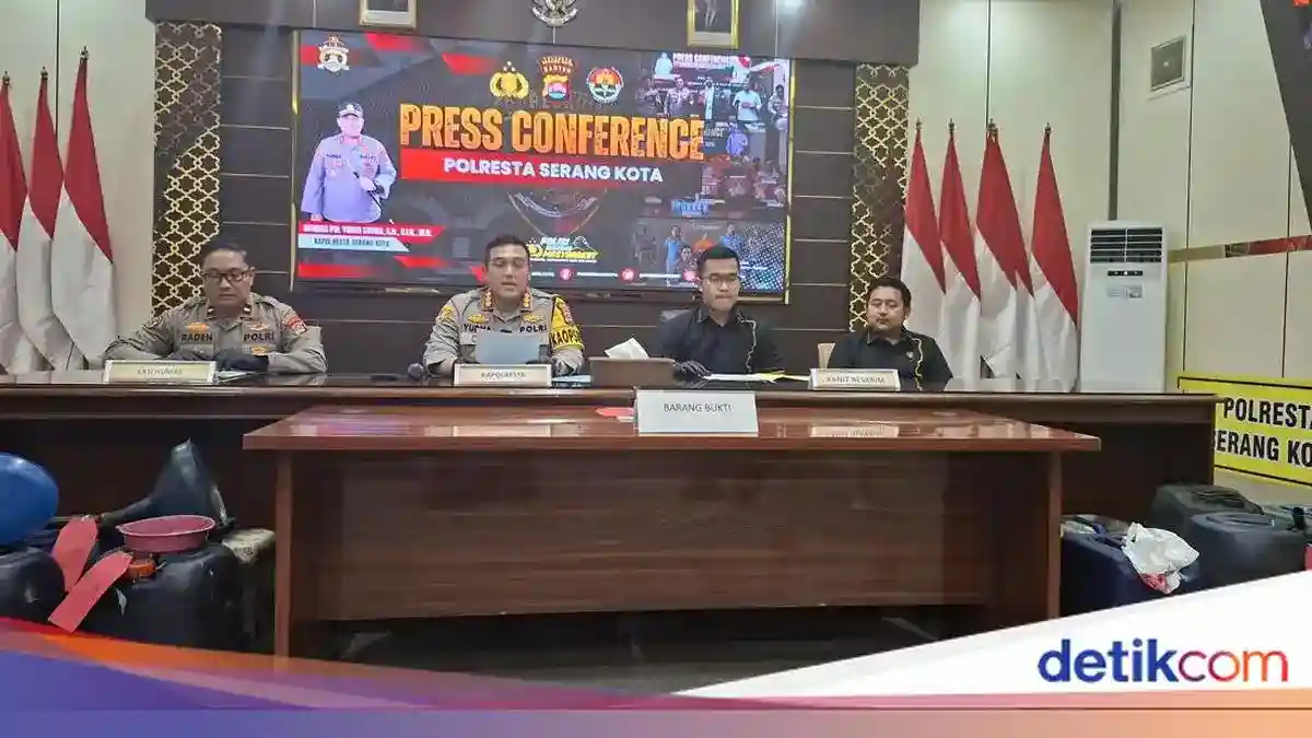 Polisi Ungkap Penjualan Solar Subsidi dari Bengkel di Kabupaten Serang