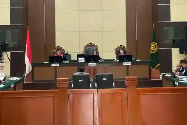 Kesaksian Lechumanan soal Dampak Pemberitaan Ijazah Jokowi di Persidangan Roy Suryo