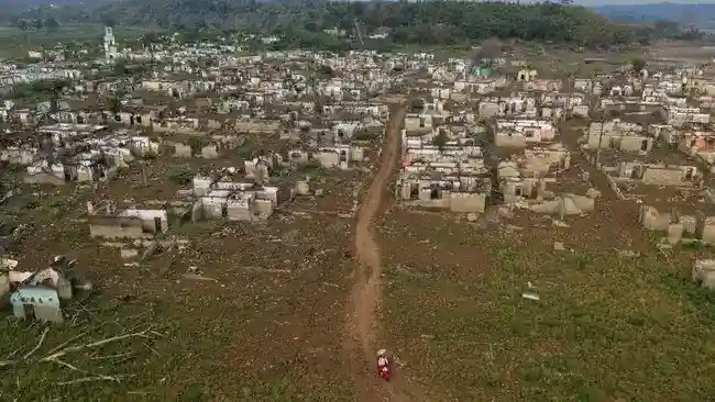 Surutnya Bendungan Karian Buka Kembali Jejak Kampung yang Pernah Terendam