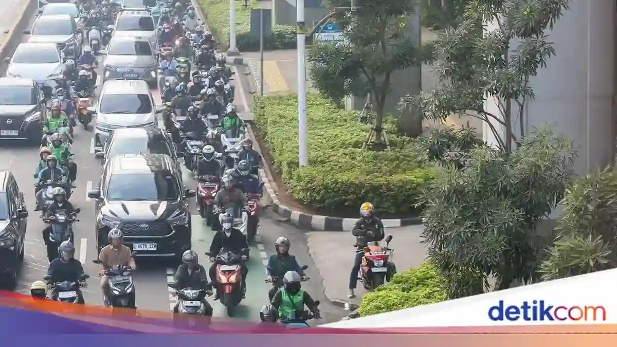 Peta Jalan hingga 2060: Pemerintah Siapkan Peralihan 170 Juta Kendaraan ke Listrik