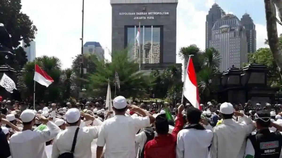 Polda Metro Jaya Minta Maaf atas Penghalangan Jurnalis di Bundaran HI Polda Metro Jaya Minta Maaf atas Penghalangan Jurnalis di Bundaran HI