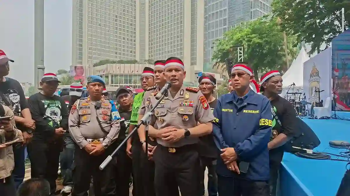 Polda Metro Jaya Evaluasi Pengamanan Setelah Jurnalis Terhambat Meliput Demo di Bundaran HI Polda Metro Jaya Evaluasi Pengamanan Setelah Jurnalis Terhambat Meliput Demo di Bundaran HI