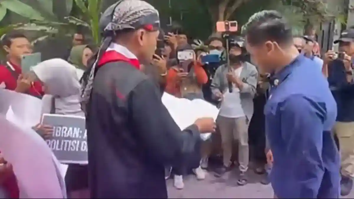 Aspirasi Pejuang Merah Putih Disampaikan di Dekat Kediaman Jokowi