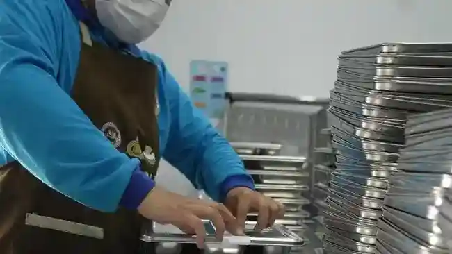 BGN Tahan Dana dan Hentikan Sementara Dapur MBG yang Belum Melapor