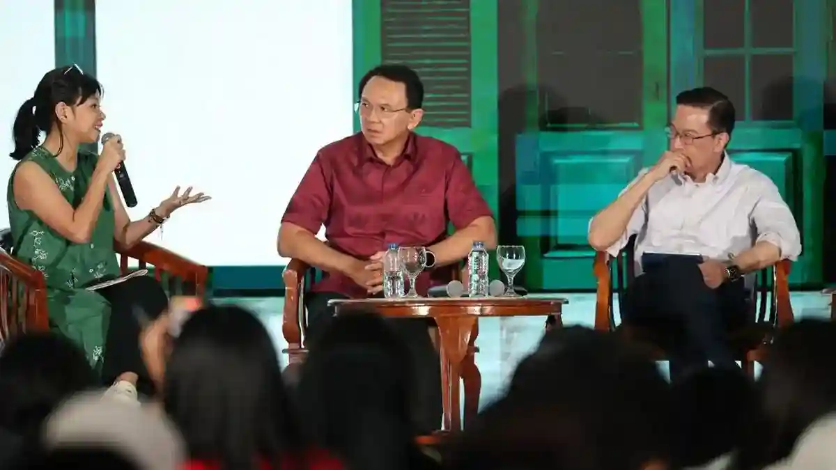 Ahok Tekankan Dialog Warga dan Keadilan Sosial dalam Kepemimpinan