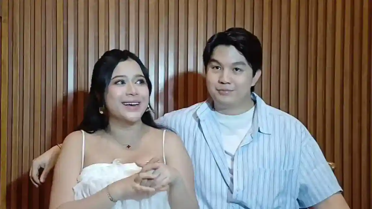 Mitoni Brisia Jodie dan Jonathan Alden Diwarnai Rangkaian Tradisi Serba Tujuh