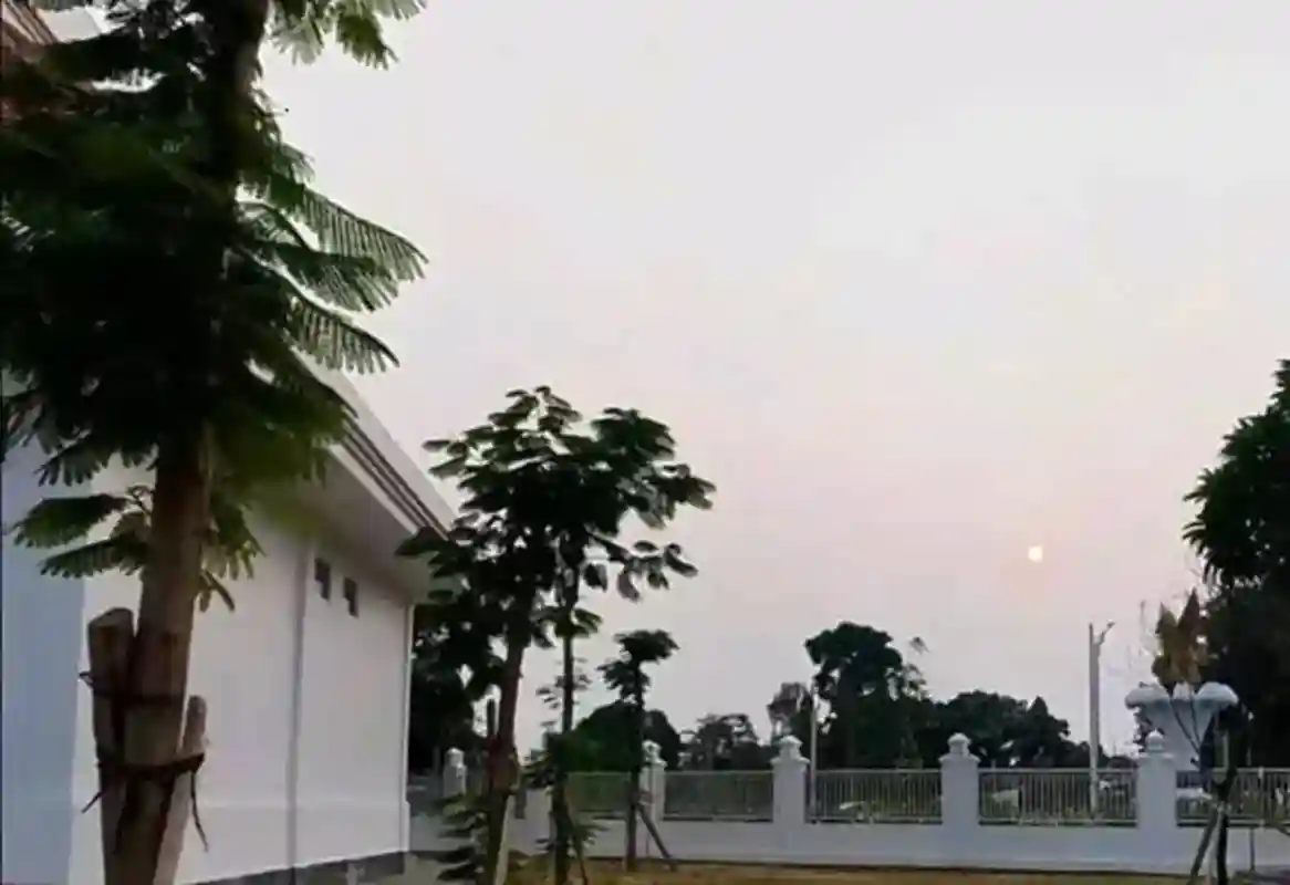 Awan Altostratus Selimuti Buleleng, BMKG Pastikan Bukan Asap
