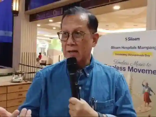 Nyeri Punggung pada Lansia Bisa Menandakan Masalah Serius pada Tulang Belakang