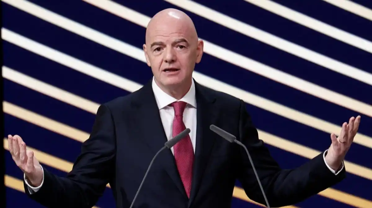 Usai Kunjungan ke Indonesia, Gianni Infantino Dilaporkan dalam Tiga Perkara Usai Kunjungan ke Indonesia, Gianni Infantino Dilaporkan dalam Tiga Perkara