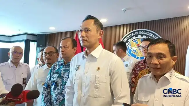 AHY Minta Pembangunan Data Center Memperhitungkan Kebutuhan Air dan Dampak Lingkungan