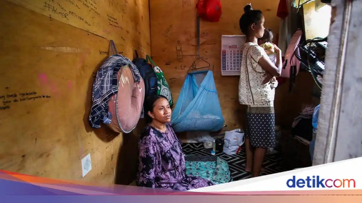 Kisah Eva di Kampung Bali: Lima Orang Bertahan di Kontrakan Sempit Tanpa Bansos