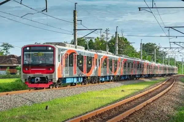 Lima Perjalanan KRL Jabodetabek Dibatalkan akibat Kendala Sarana