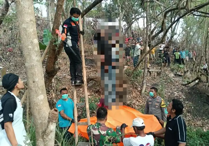 Penemuan Pria Tak Dikenal di Kragilan Bermula Saat Warga Mencari Kayu