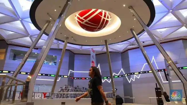 IHSG Tertekan, Valuasi BBCA, BBRI, dan ASII Turun ke Area Diskon