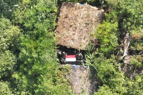 Penyisiran di Hutan Sugapa Ungkap Honai dengan 559 Selongsong Peluru