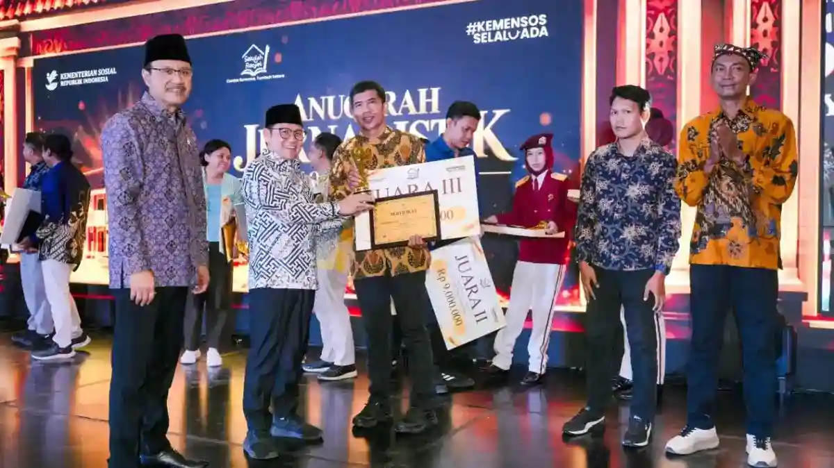 Pers dan Pemerintah Disorot dalam Anugerah Jurnalistik Sekolah Rakyat 2026