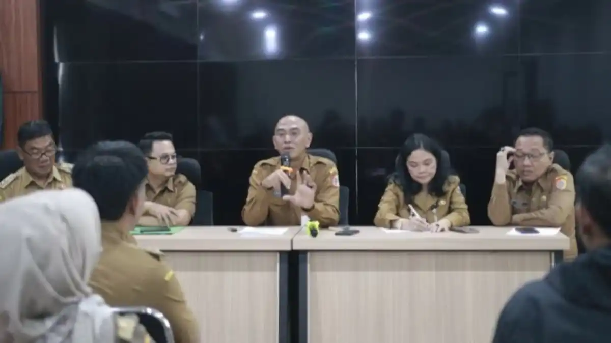 Jember Terapkan Kembali WFH bagi ASN di Tengah Antrean BBM