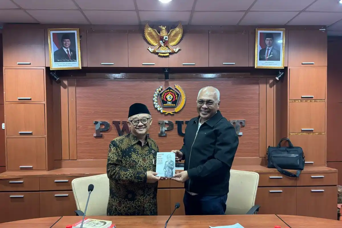 Mendikdasmen Dorong Pendidikan Jurnalistik dan Literasi Media Diperkuat di Sekolah Mendikdasmen Dorong Pendidikan Jurnalistik dan Literasi Media Diperkuat di Sekolah