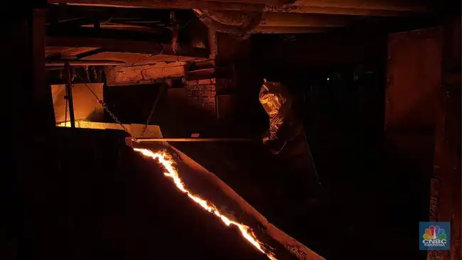 DPR Mendukung Opsi Moratorium Smelter Nikel Setengah Jadi DPR Mendukung Opsi Moratorium Smelter Nikel Setengah Jadi