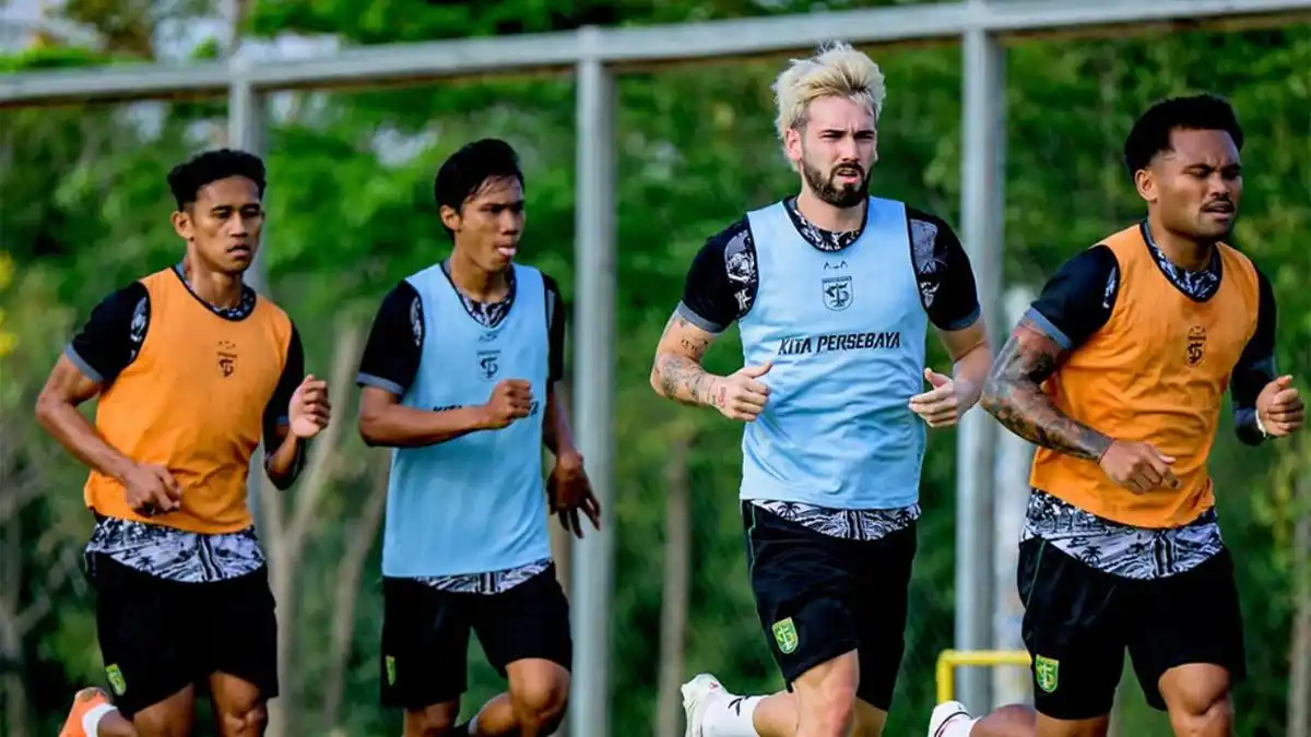 Persebaya Bidik Tiga Poin saat Isenmulang FC Berjuang Keluar dari Dasar Klasemen Persebaya Bidik Tiga Poin saat Isenmulang FC Berjuang Keluar dari Dasar Klasemen