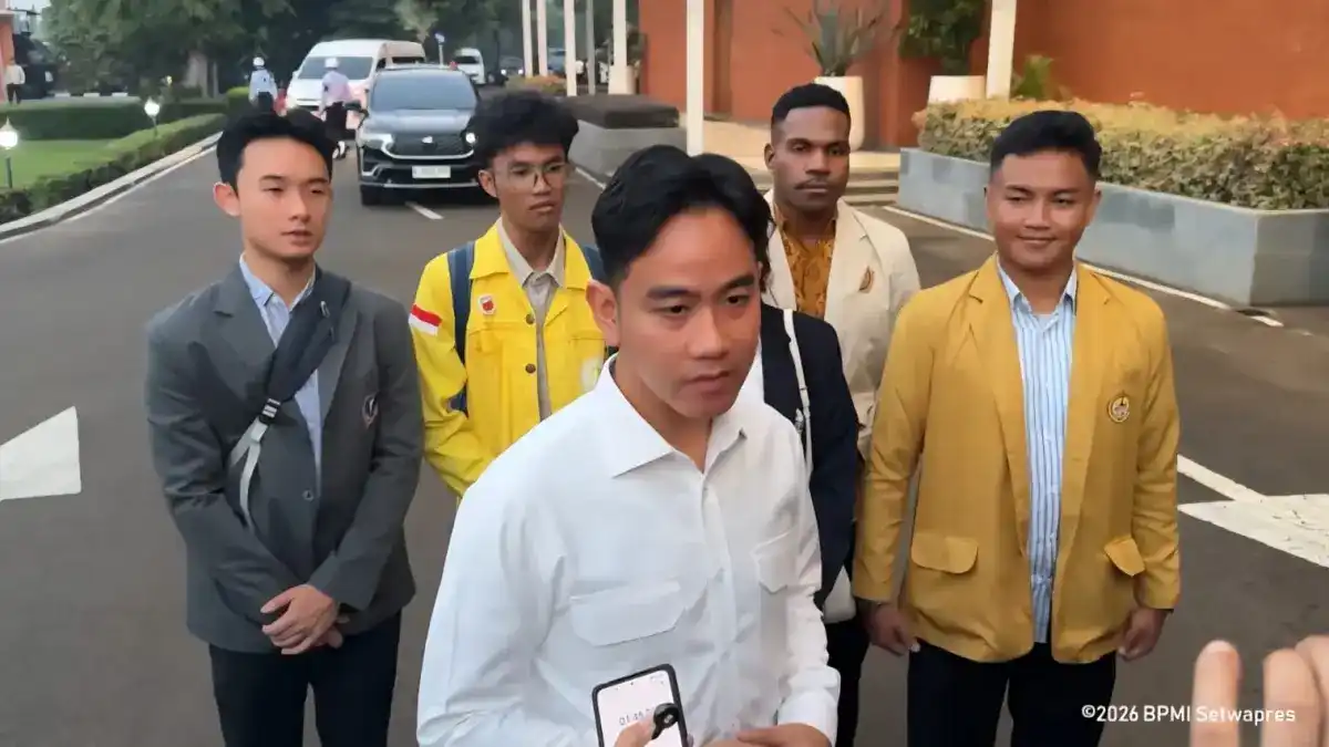 Yusril Menahan Diri Menanggapi Perkara Ijazah Wapres Gibran Yusril Menahan Diri Menanggapi Perkara Ijazah Wapres Gibran