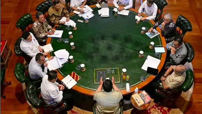 Prabowo Minta Pembaruan Pembangunan 100 Kampung Nelayan di Hambalang