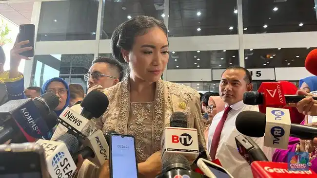 Pasar Merespons Pengunduran Diri Rahayu Saraswati dari Posisi Komisaris Utama TRIN