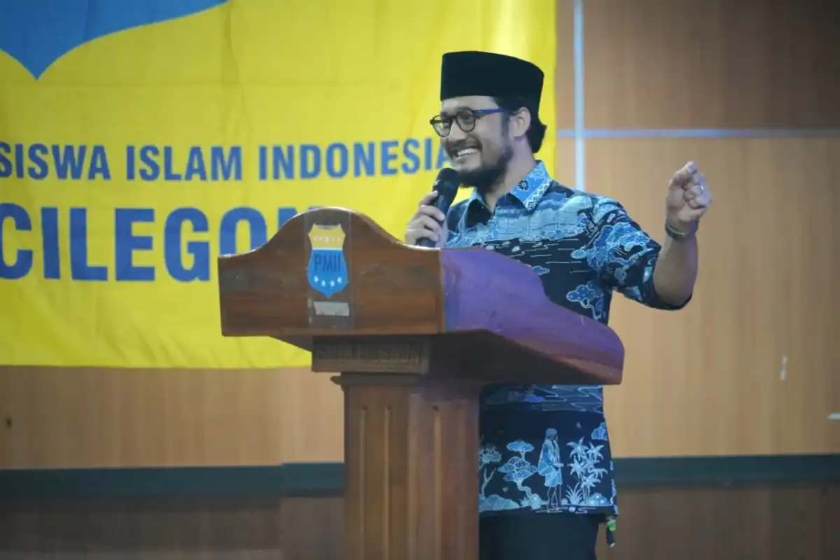 Fajar Dorong Kader PMII Kawal Pembangunan Cilegon lewat Kritik dan Gagasan Fajar Dorong Kader PMII Kawal Pembangunan Cilegon lewat Kritik dan Gagasan
