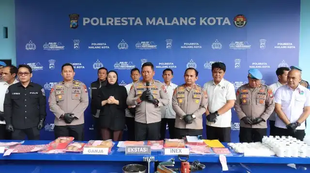 Pengungkapan Besar Peredaran Narkotika di Kota Malang Libatkan 175 Tersangka Pengungkapan Besar Peredaran Narkotika di Kota Malang Libatkan 175 Tersangka