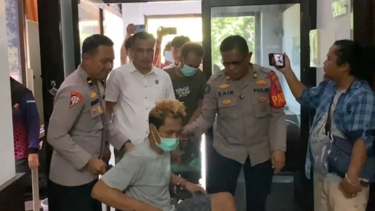 Jejak CCTV Antar Polisi kepada Perangkat Desa dalam Kasus Curanmor Probolinggo Jejak CCTV Antar Polisi kepada Perangkat Desa dalam Kasus Curanmor Probolinggo