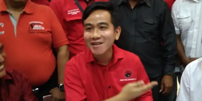 Partai Politik dan Respons atas Pembelaan Gibran Partai Politik dan Respons atas Pembelaan Gibran