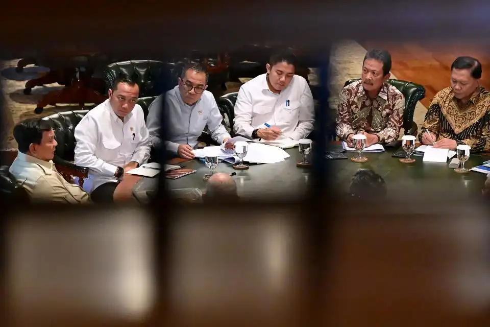 Prabowo Panggil Menteri dan Wakil Menteri Kelautan dan Perikanan di Hambalang Prabowo Panggil Menteri dan Wakil Menteri Kelautan dan Perikanan di Hambalang